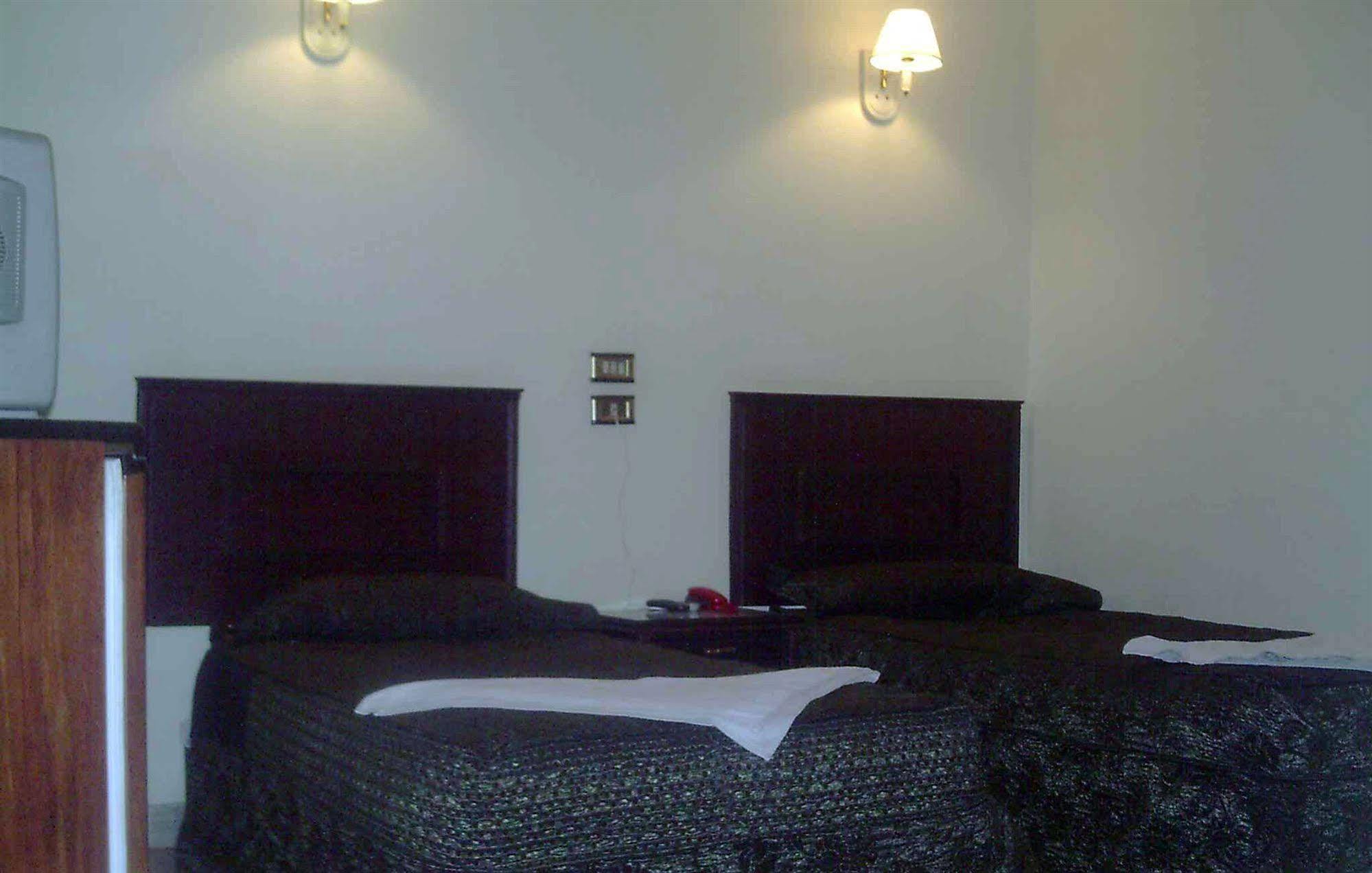 Nuba Nile Hotel Aswan Eksteriør bilde